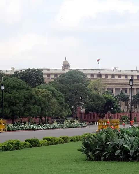 Sansad Bhavan, New Delhi — UPSC CSE practice